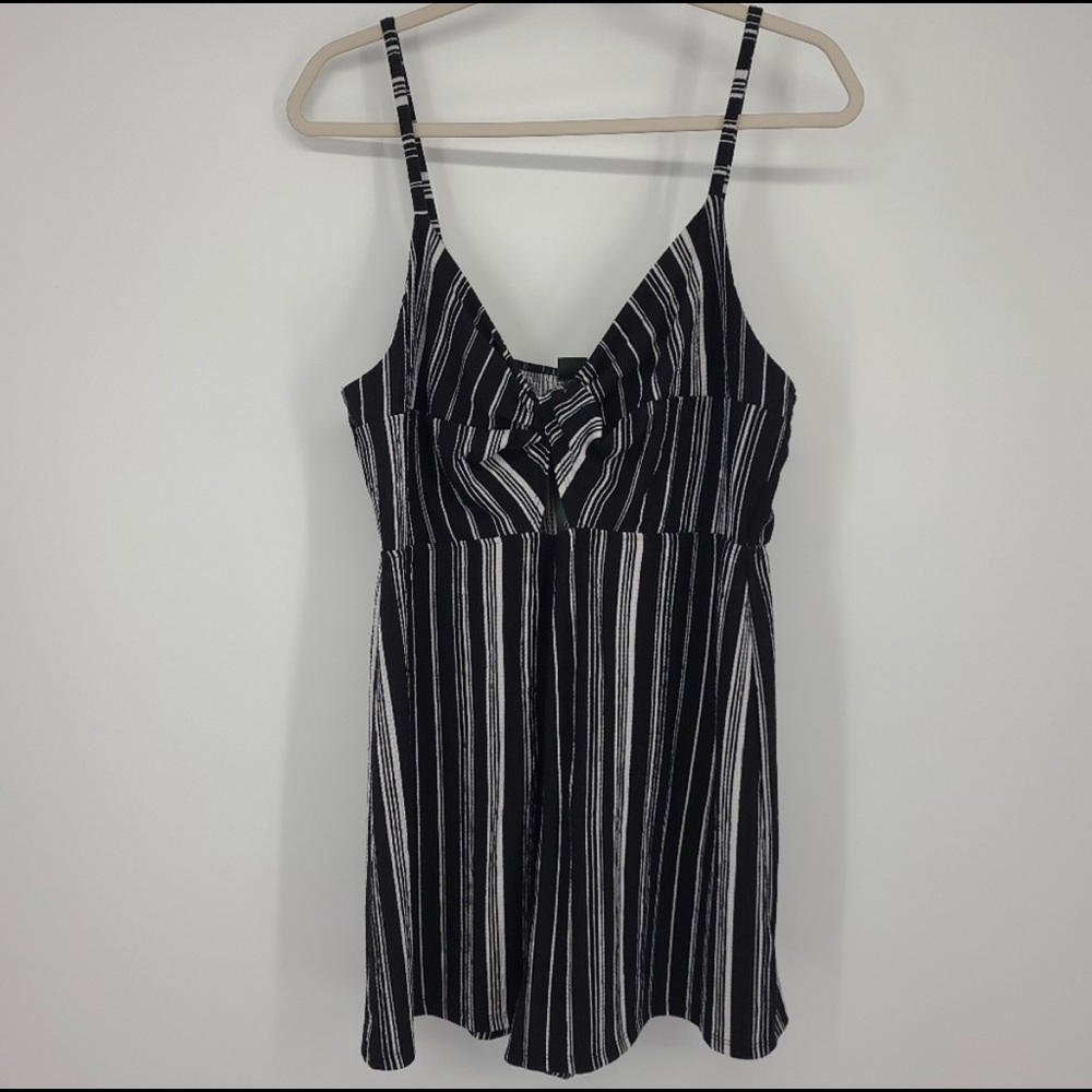 Wild Fable Romper size large